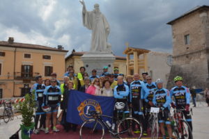 Il Gruppo di ciclisti e soci Lions